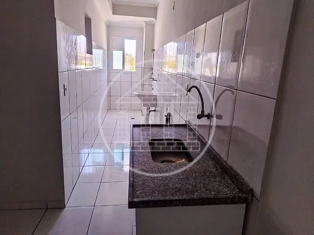 Apartamento 2 quartos e 1 banheiro, para alugar, no bairro Jardim Beatriz em São Paulo