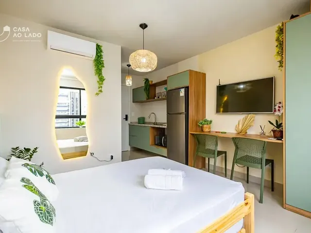 Apartamento 1 quarto e 1 banheiro, para alugar, no bairro Centro em Curitiba