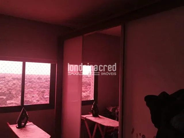 Apartamento 3 quartos e 1 banheiro, à venda, no bairro Parque Jamaica em Londrina
