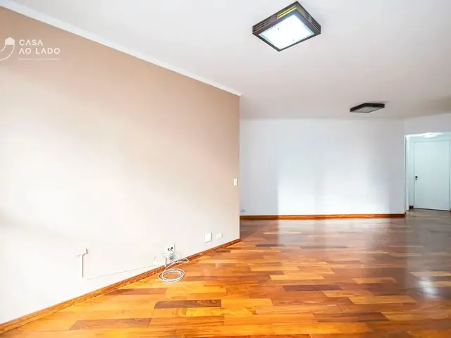 Apartamento 3 quartos e 2 banheiros, à venda, no bairro Centro em Curitiba