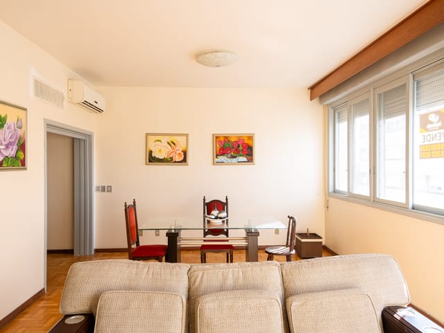 Apartamento com 162m² 3 quartos e 3 banheiros, à venda ou para alugar, no bairro Centro em Pelotas
