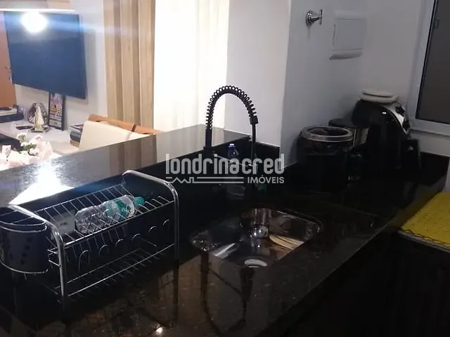 Apartamento 2 quartos e 1 banheiro, à venda, no bairro Olímpico em Londrina