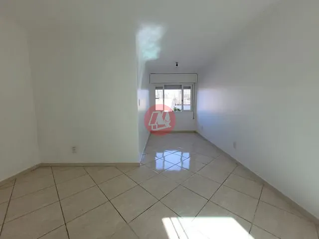 Apartamento com 99m² 2 quartos e 1 banheiro, à venda ou para alugar, no bairro Jardim do Salso em Porto Alegre
