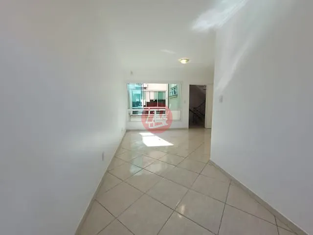 Apartamento com 99m² 2 quartos e 1 banheiro, à venda ou para alugar, no bairro Jardim do Salso em Porto Alegre
