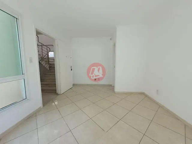 Apartamento com 99m² 2 quartos e 1 banheiro, à venda ou para alugar, no bairro Jardim do Salso em Porto Alegre