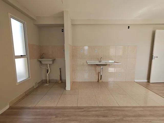 Apartamento 2 quartos e 1 banheiro, à venda, no bairro Três Vendas em Pelotas