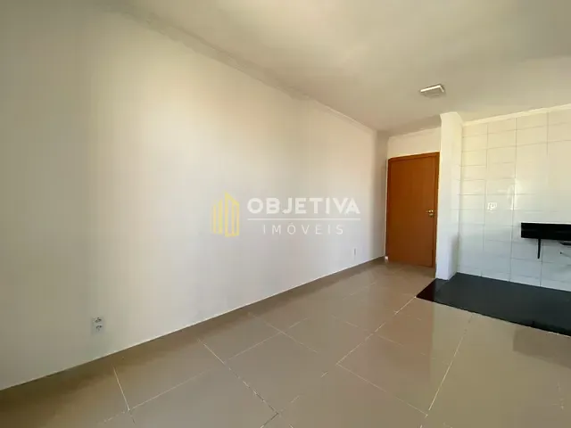 Apartamento 2 quartos e 1 banheiro, para alugar, no bairro Vila Rosa em Novo Hamburgo