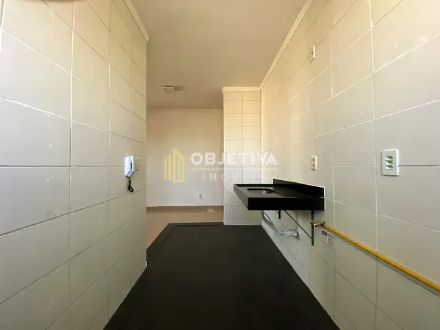Apartamento 2 quartos e 1 banheiro, para alugar, no bairro Vila Rosa em Novo Hamburgo