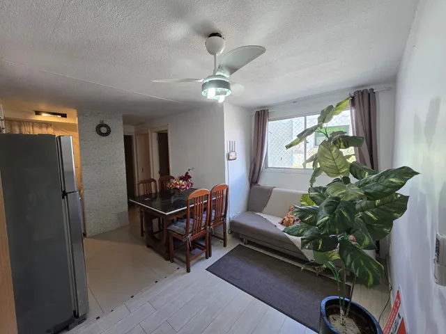 Apartamento 2 quartos e 1 banheiro, à venda, no bairro Areal em Pelotas