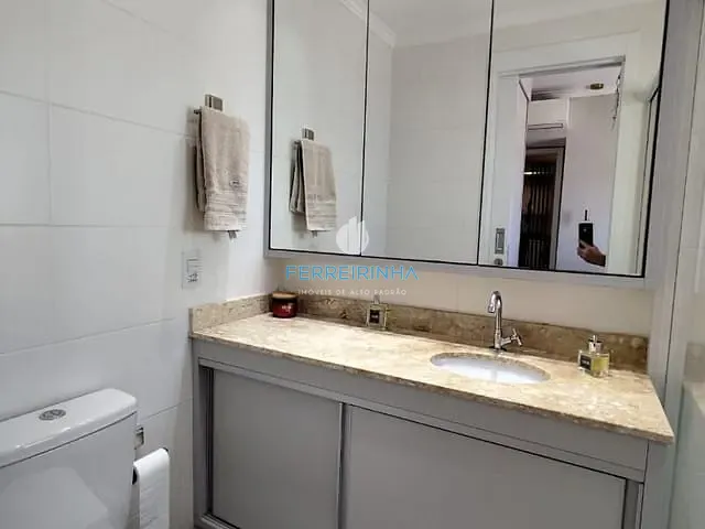 Apartamento 2 quartos e 1 banheiro, à venda, no bairro Parque Industrial em São José dos Campos