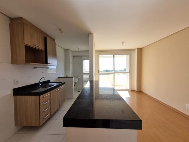 Apartamento com 104m² 3 quartos e 2 banheiros, à venda, no bairro Gleba Palhano em Londrina
