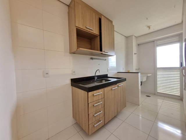 Apartamento com 104m² 3 quartos e 2 banheiros, à venda, no bairro Gleba Palhano em Londrina