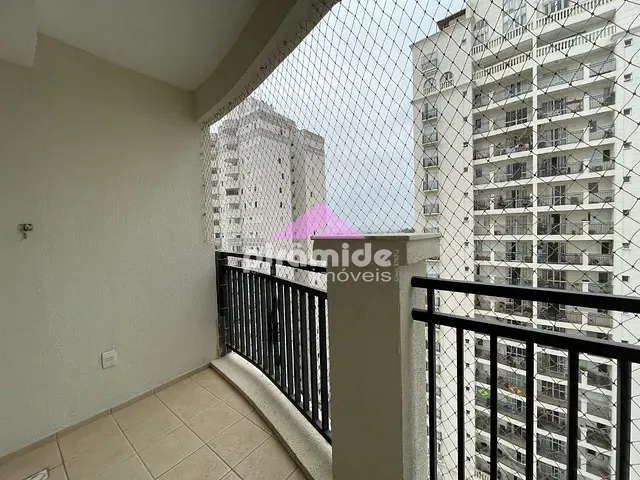 Apartamento com 90m² 3 quartos e 3 banheiros, para alugar, no bairro Jardim Esplanada em São José dos Campos