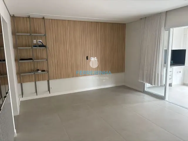 Apartamento 3 quartos e 2 banheiros, à venda, no bairro Jardim das Indústrias em São José dos Campos