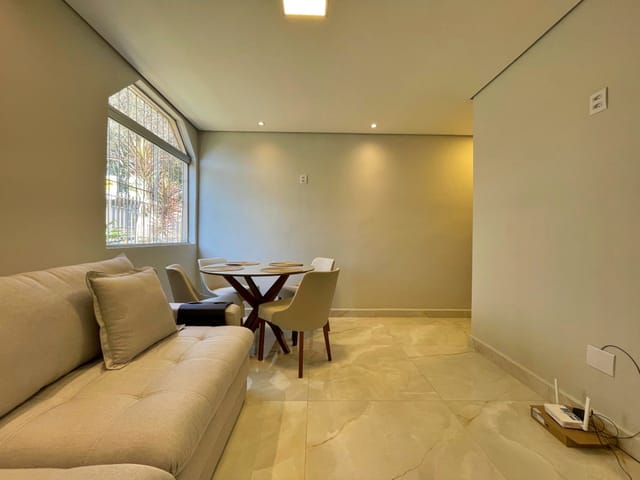 Foto do Apartamento - Apartamento mobiliado para locação com 2 quartos, armarios e uma vaga coberta, Ouro Preto, Belo Horizonte, MG | Deltalar Imóveis