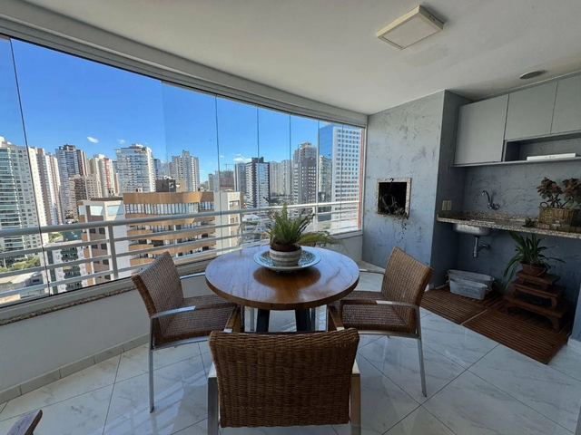 Apartamento com 206m² 3 quartos e 4 banheiros, à venda, no bairro Gleba Palhano em Londrina