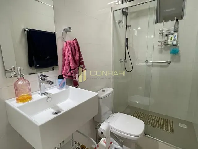 Apartamento com 82m² 2 quartos e 1 banheiro, à venda, no bairro Tabuleiro dos Oliveiras em Itapema