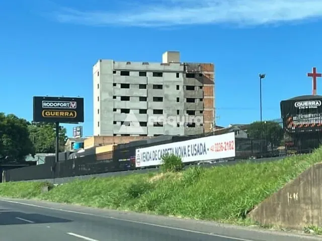 Apartamento 2 quartos e 1 banheiro, à venda, no bairro Nova Rússia em Ponta Grossa