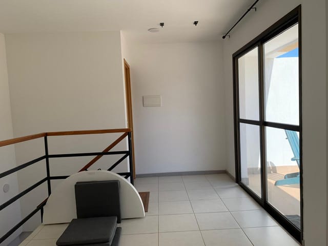 Apartamento 1 quarto e 2 banheiros, à venda, no bairro Itaipava em Petrópolis