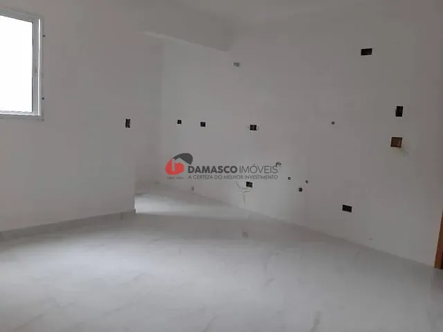 Apartamento 2 quartos e 2 banheiros, à venda, no bairro Campestre em Santo André