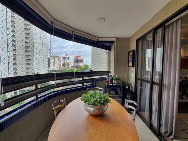 Apartamento com 247m² 3 quartos e 5 banheiros, à venda, no bairro Gleba Palhano em Londrina