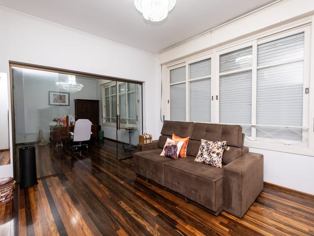 Apartamento 3 quartos e 4 banheiros, à venda, no bairro Centro em Pelotas