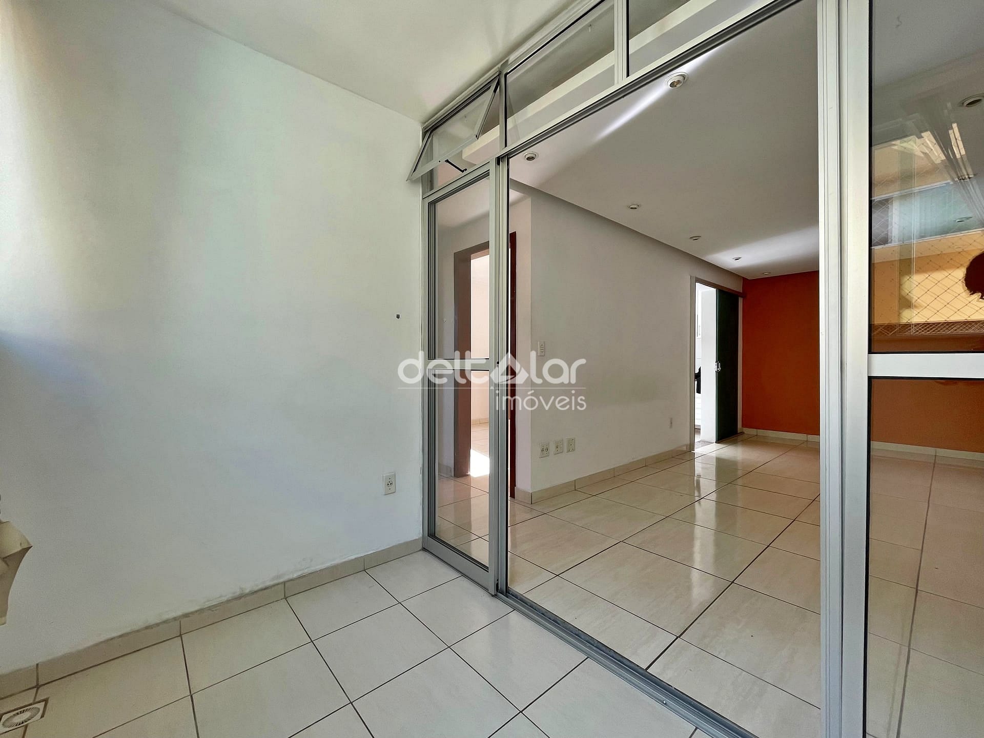 Apartamento para alugar com 2 quartos, 70m² - Foto 8