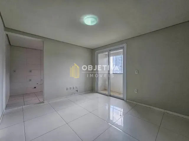 Apartamento 2 quartos e 2 banheiros, para alugar, no bairro Pátria Nova em Novo Hamburgo