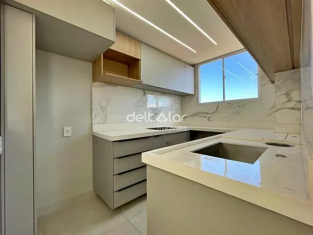 Apartamento com 48m² 2 quartos e 1 banheiro, à venda, no bairro Juliana em Belo Horizonte