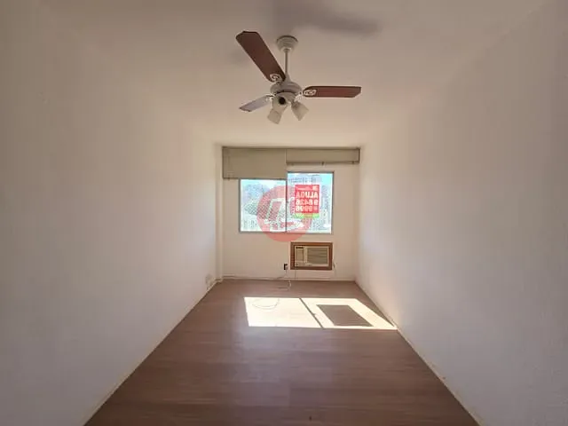 Apartamento 1 quarto e 1 banheiro, à venda, no bairro Santana em Porto Alegre