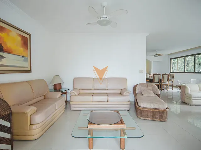 Apartamento 4 quartos e 2 banheiros, à venda, no bairro Pitangueiras em Guarujá