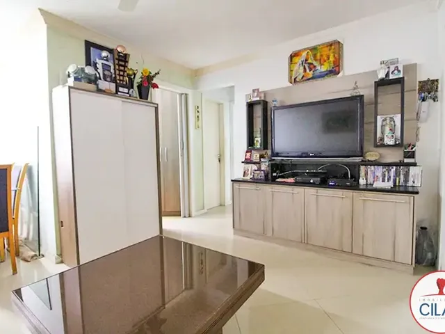 Apartamento 3 quartos e 1 banheiro, à venda, no bairro Pinheirinho em Curitiba