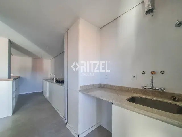 Apartamento 2 quartos e 3 banheiros, para alugar, no bairro Pinheiro em São Leopoldo