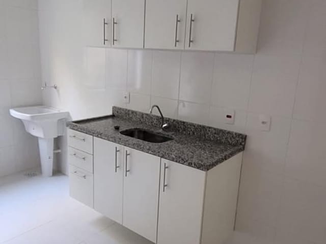 Apartamento 2 quartos e 2 banheiros, à venda, no bairro Corrêas em Petrópolis