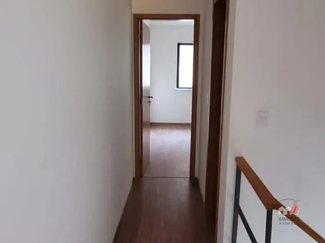 Apartamento 2 quartos e 2 banheiros, à venda, no bairro Corrêas em Petrópolis