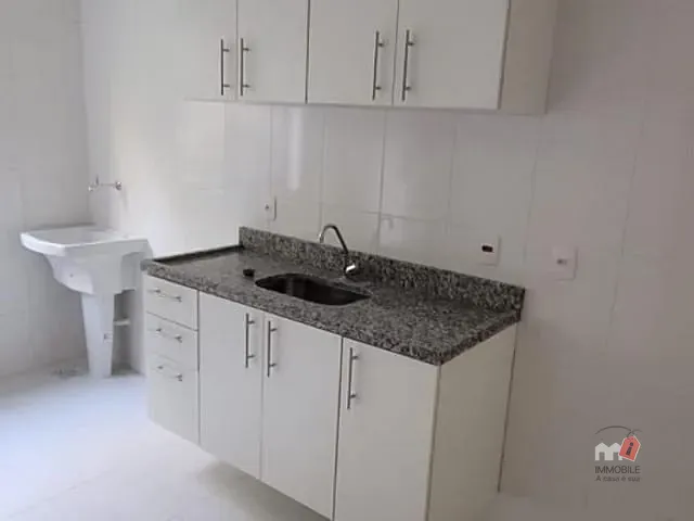 Apartamento 2 quartos e 2 banheiros, à venda, no bairro Corrêas em Petrópolis