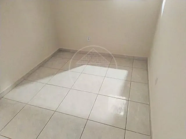 Apartamento 2 quartos e 1 banheiro, para alugar, no bairro Jardim das Imbuias em São Paulo
