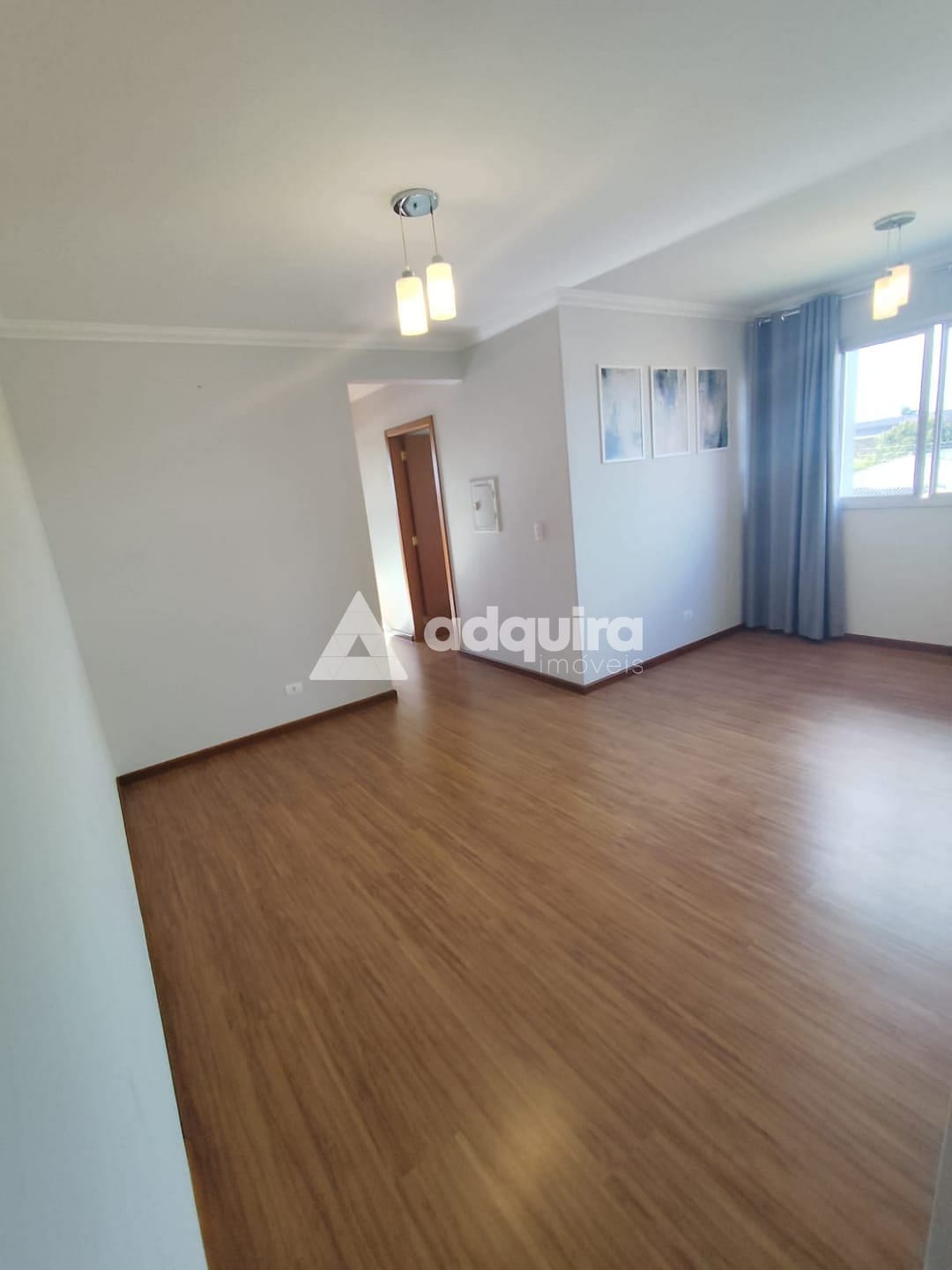 Apartamento à venda com 3 quartos, 85m² - Foto 2