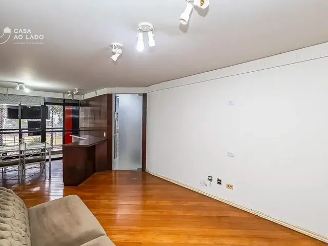 Apartamento 1 quarto e 2 banheiros, à venda, no bairro Centro em Curitiba