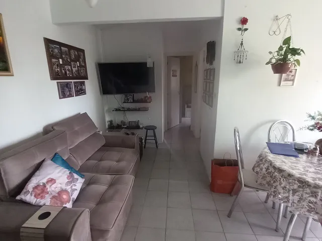 Apartamento com 56m² 2 quartos e 1 banheiro, à venda, no bairro Três Vendas em Pelotas