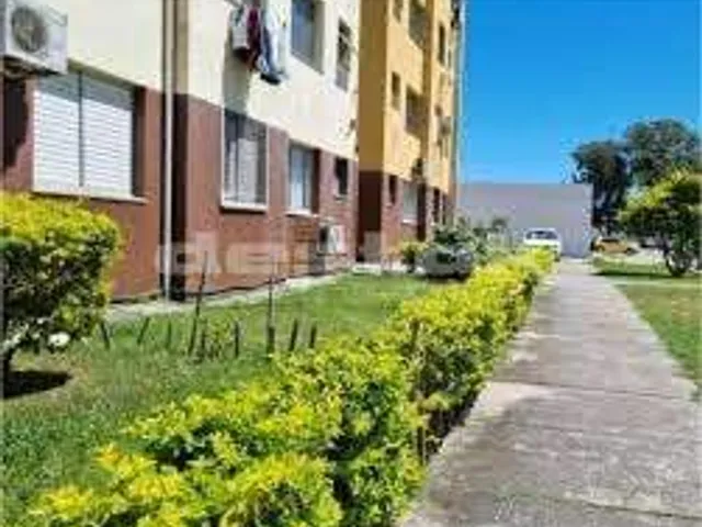 Apartamento com 56m² 2 quartos e 1 banheiro, à venda, no bairro Três Vendas em Pelotas