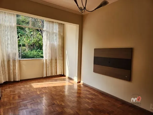 Apartamento 2 quartos e 1 banheiro, à venda, no bairro Centro em Petrópolis