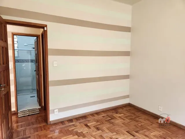 Apartamento 2 quartos e 1 banheiro, à venda, no bairro Centro em Petrópolis