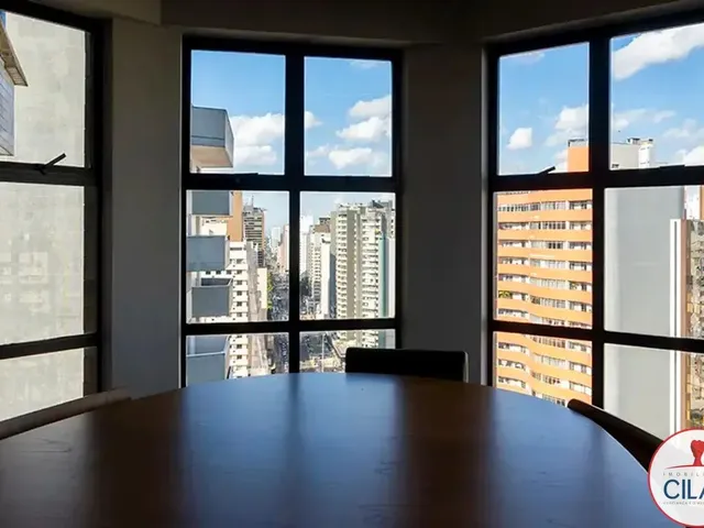 Apartamento 3 quartos e 3 banheiros, à venda, no bairro Batel em Curitiba