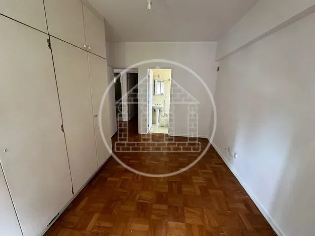 Apartamento com 124m² 3 quartos e 1 banheiro, à venda, no bairro Jardim Europa em São Paulo