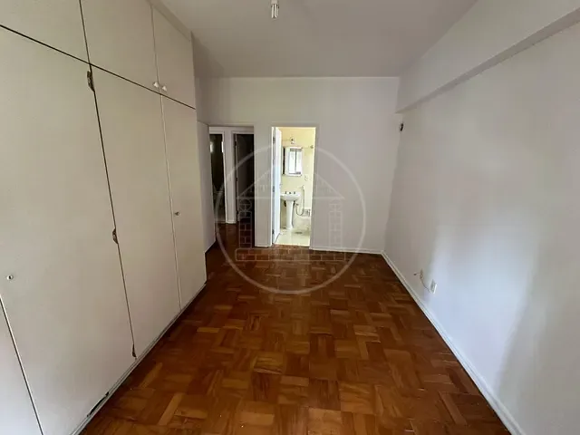 Apartamento com 124m² 3 quartos e 1 banheiro, à venda, no bairro Jardim Europa em São Paulo