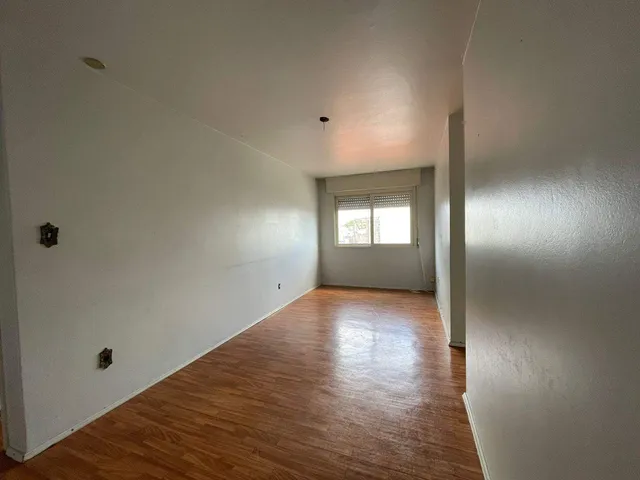 Apartamento 2 quartos e 1 banheiro, à venda, no bairro Centro em Pelotas
