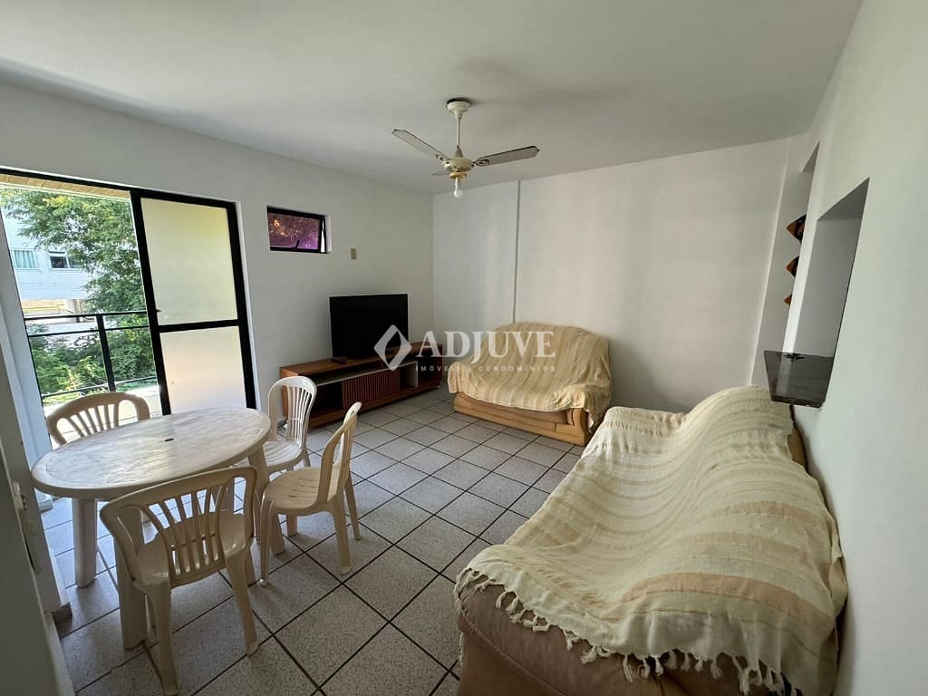 Apartamento à venda com 3 quartos, 93m² - Foto 4