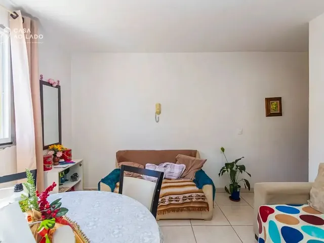 Apartamento 2 quartos e 1 banheiro, à venda, no bairro  Campo Comprido em Curitiba