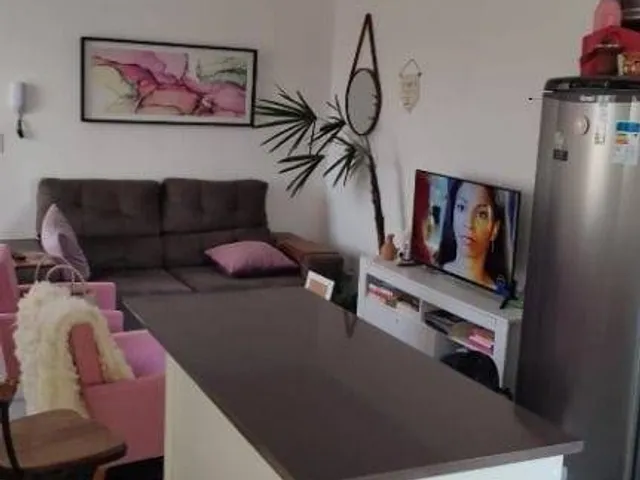Apartamento 2 quartos e 1 banheiro, à venda, no bairro Areal em Pelotas
